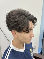 ディア 大宮店(DIA) フェザーパーマセンターパートテーパーフェード