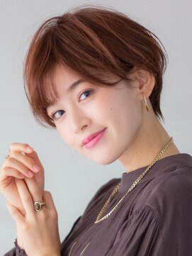 サーカス バイ ビュートリアム 青山(CIRCUS by BEAUTRIUM) マッシュショート 大人可愛い うる艶髪 暖色系カラー 30代40代