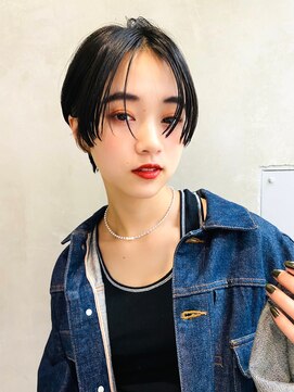 リベルテ(LIBERTE) 銀座　LIBERTE小顔ショート×アッシュブラック