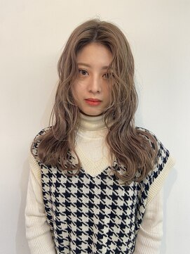 ネルケ 立川(nelke) ウェーブ×ベージュ