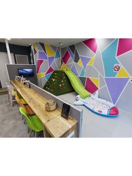 【キッズスペース完備】お子様連れでも気兼ねなく通えるサロンで、ゆったりとしたサロンtimeを♪