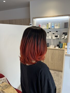 アズールサン 草加西口店(azule-sun) 黒髪×グラデーションカラー