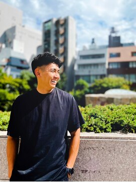 ザエバナンスクラブ 白金(THE EBANANS CLUB) ショート　メンズパーマ