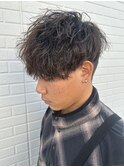 メンズマッシュパーマ波巻スパイラルパーマニュアンスパーマ眉毛