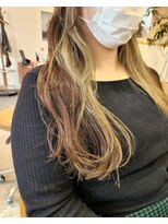 ヨハク(yohak)&nbsp;インナーカラー×イエローベージュ