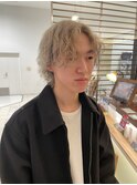 ハイトーンカラーホワイトカラーメンズウルフ癖毛メンズカット