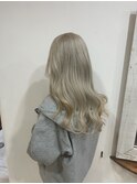ホワイトベージュ ブリーチ ダブルカラー
