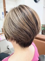 フリーズ 伊丹店(Freez)&nbsp;白髪ぼかし30代40代50代60代伊丹大人ショート大人ボブ