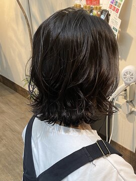 アティック(attic) ショートボブ/ボブ/ミディアム/ヘアドネーション/レイヤーカット