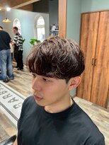 スタンドバーバー 柏(STAND BARBER)&nbsp;スペインカール／スパイキーショート/ブルーブラック/柏