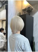 ホワイトベージュ/ケアブリーチ