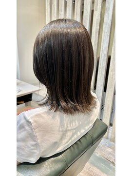 ロア(lore) 【lore 銀座】外ハネスタイル