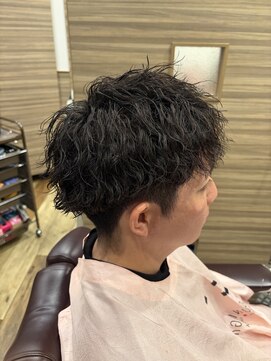 銀座マツナガ 神田店 ナチュラルツイストスパイラルマッシュツーブロック刈り上げ