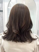 ポジ(poji)&nbsp;韓国風　髪質改善カラー　顔まわり　レイヤー　ミディアム　艶髪