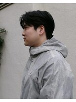 ヒントステーション フォーメンズ(HINTSTATION for Men's)&nbsp;〈浅草 半個室〉 センターパート/ナチュラル