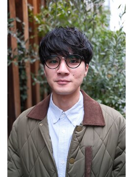 イーズ(e's) 大人カジュアルショート《諸星》