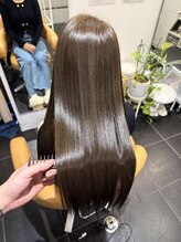 ピークスヘア(peaks hair) 縮毛矯正 髪質改善ストレート 癖毛 捻転毛 強い癖も対応 堀江