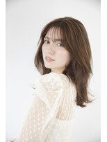 ビューティーアンドケアカロン(Beauty and Care CALON) 青みニュアンスが光る洗練くびれミディ