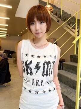 シー(SEE.) short bob.