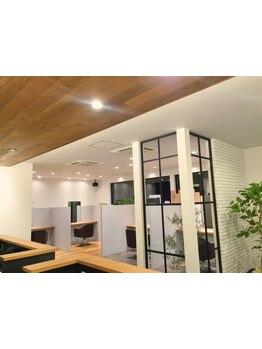 豊四季駅徒歩4分!!流山おおたかの森駅からもアクセス可♪駐車場2台完備。全室半個室なのも◎♪