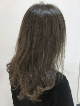 ジェイ エヌ バイ ネオリーブ(J/N by neolive) 【Neolive east】ホワイトグレージュ×ゆるグラデーション