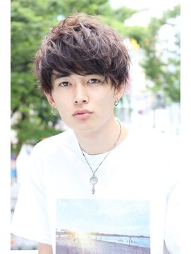 ネイビー(NAVY) スタイリング簡単 自在に動く 無造作パーマ  フェザーマッシュ