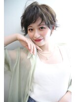 ルララドゥ&nbsp;ブルーグレージュ大人かわいいマッシュショートボブ