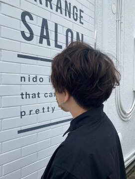 ニド(2do) ツーブロックのショートスタイル