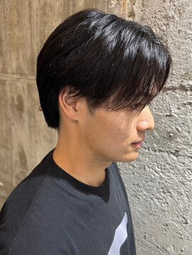 ヒュイル バイ ニアウ(Hwyl by Niau) メンズセンターパーマツイストスパイラルパーマニュアンスパーマ