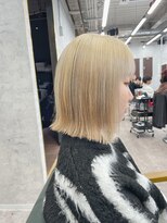 リミットバイアフィナー 大宮店(limit by Afinar)&nbsp;切りっぱなしボブ×抜きっぱなしハイトーン