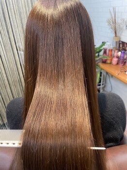 ジュール(Jour)の写真/話題の『OLAPLEX』導入!ダメージ原因を根本から防ぐ!傷んだ髪を毛先まで徹底的にケアし,まとまるウル艶髪へ