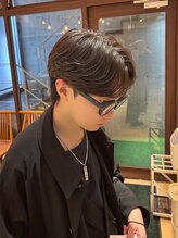 アルム オモテサンドウ(ALLM omotesando) 韓国風カルマパーマ メンズ韓国ヘア メンズカット 原宿 表参道