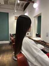 【最低限のダメージで理想のストレートパーマ】