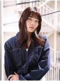 外ハネレイヤー/ミックスカール/耳かけ/ミディアム/本牧