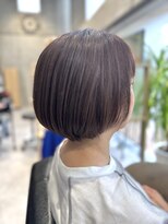 コティ(Kotii)&nbsp;サイドを伸ばし中のショートスタイル♪