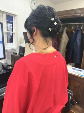 ゆるふわシニヨンヘアアレンジ【横須賀中央 Really】
