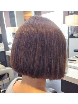 エノモト(ENOMOTO) 前下がりボブ