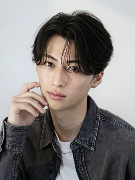 オーシャントーキョー 大阪(OCEAN TOKYO) ワックスなしツーブロックメンズセンターパートニュアンスパーマ