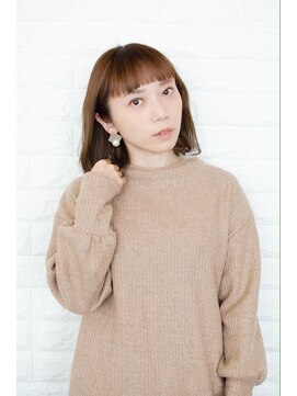 ノイン(noine) 垢抜けたい女性がお洒落度をアップさせる。