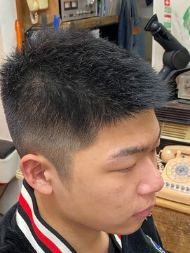 エイジ(Age) ベリーショート