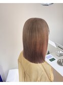 ブラウンベージュ