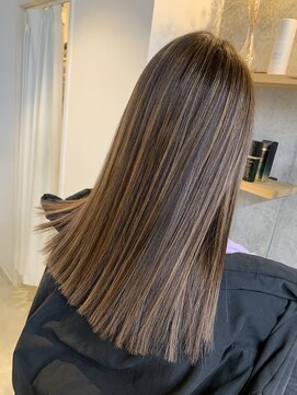 ポート バイ プライマル(port by primal) フェミニンロング/イメチェンヘアスタイル[千葉/千葉駅]