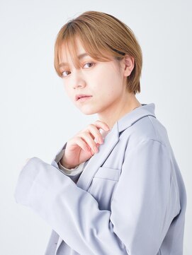 ルクスドレ 新宿(Luxe doree') 大人ショート/イヤリングカラー/シースルーバング/うるつや/新宿