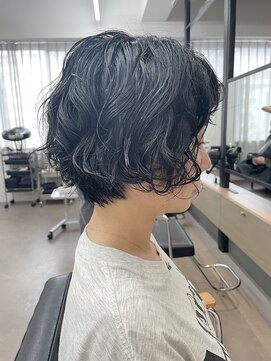 ユノ(juno) 【中目黒】黒髪ショートのおしゃれくるくるパーマ♪