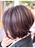 前下がりショートボブアレンジ