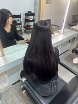 ブレンド 渋谷(BLend)&nbsp;黒髪ボブルフネビージュ小顔ワンレンスペインカール