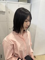 エイチ 梅田(H)&nbsp;ミディアムヘアイヤリングカラーボブ大人ヘアアレンジミニボブ