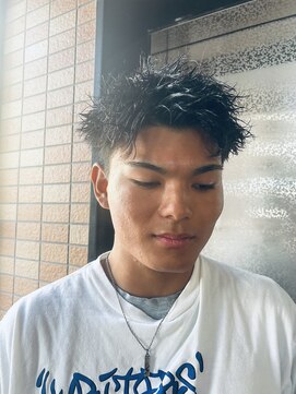 ハングアウト(Hangout) メンズ/ピンパーマ/スパイキーショート