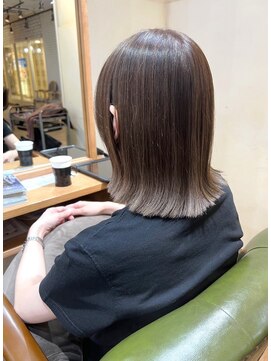 オーストヘアジジ(Aust hair Gigi) ナチュラルハイライト