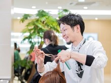 朝９時からご利用可能、最短60分でカット＋カラー＋トリートメント。